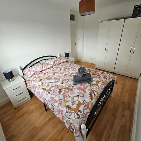 New Flat Next The Tube And Connections To The Centre Daire Londra Dış mekan fotoğraf